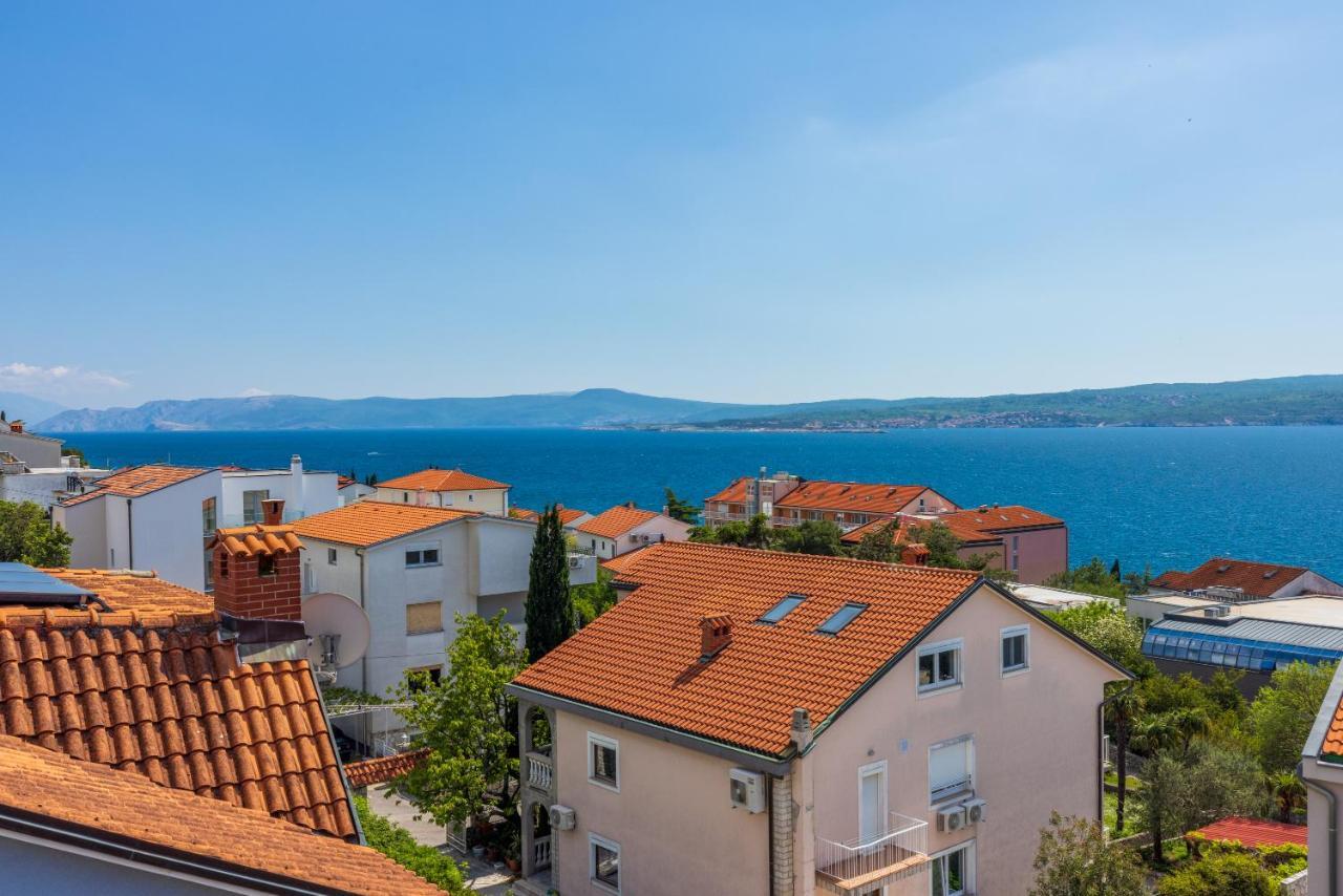 Dolly Lux Crikvenica Exterior foto