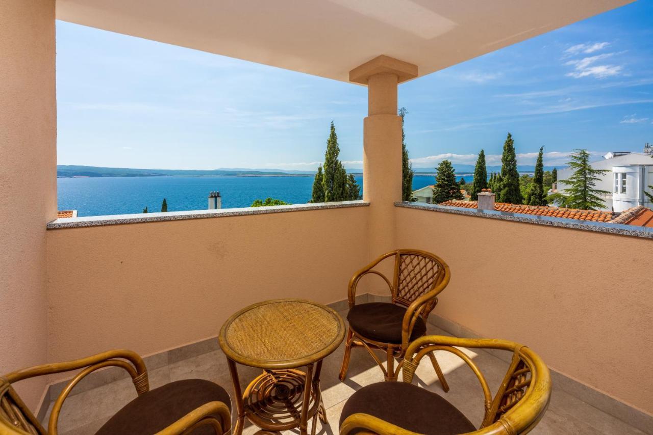 Dolly Lux Crikvenica Exterior foto